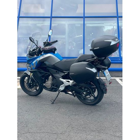 CF MOTO 650 MT