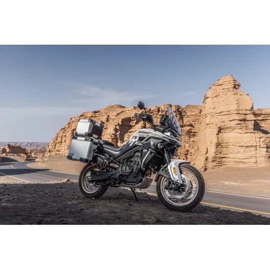 CFMOTO 800MT Explore ES - Nebula White / IHNED K ODBĚRU