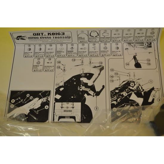 Montážní sada pro Wingrack, pouze pro K151 pro HONDA XV650V TRANSALP (00-05)