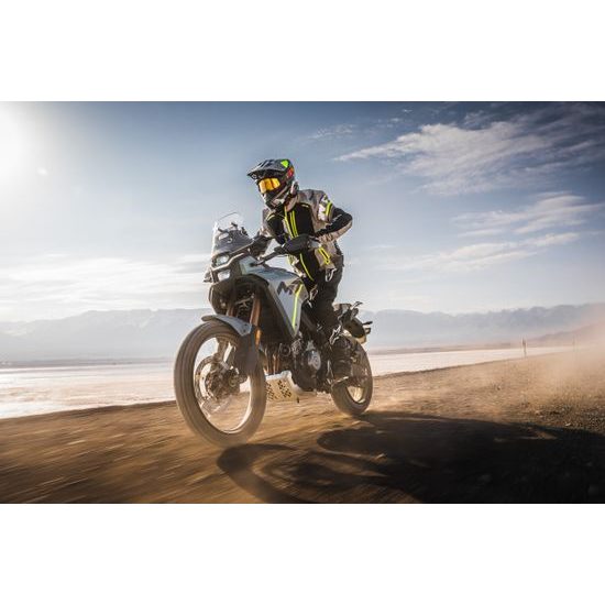 CFMOTO 450MT-RX - Tundra Grey / Šedá model 2025 + DÁREK ,2 KUSY IHNED K ODVOZU !