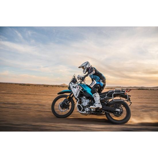 CFMOTO 450MT-RX - Tundra Grey / Šedá model 2025 + DÁREK ,2 KUSY IHNED K ODVOZU !