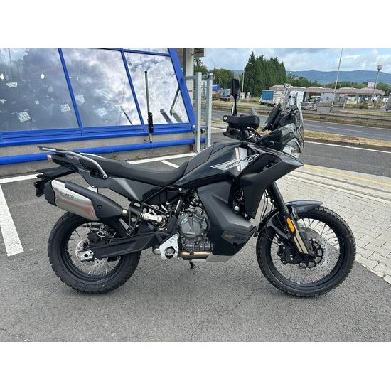 CFMOTO 800MT-X / Nebula Black IHNED K ODBĚRU s nízkým blatníkem