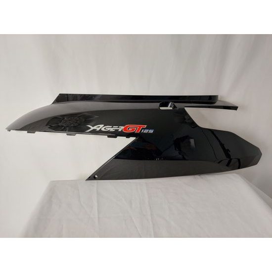 Různé plasty - KYMCO- POUŽITÉ