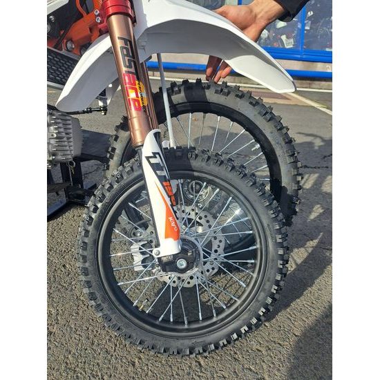 PITBIKE KAYO 190 na malých kolech + sada velkých kol