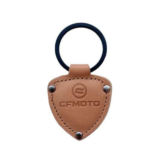 Kožená trojúhelníková klíčenka CFMOTO