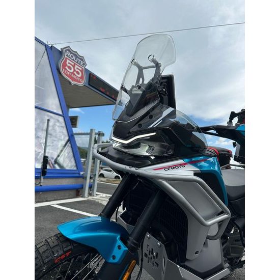 CFMOTO 800MT-X / Zephyr Blue 1 KUS IHNED K ODBĚRU s nízkým blatníkem