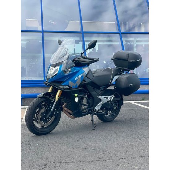CF MOTO 650 MT