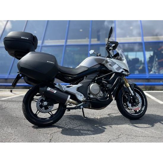 CF MOTO 650 MT Premium