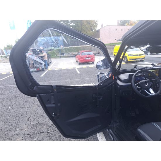 CFMOTO SSV 950 s možností radlice