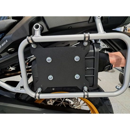 Box na nářadí i s montážní sadou - 450MT, 700MT, 800MT, 800MT-X