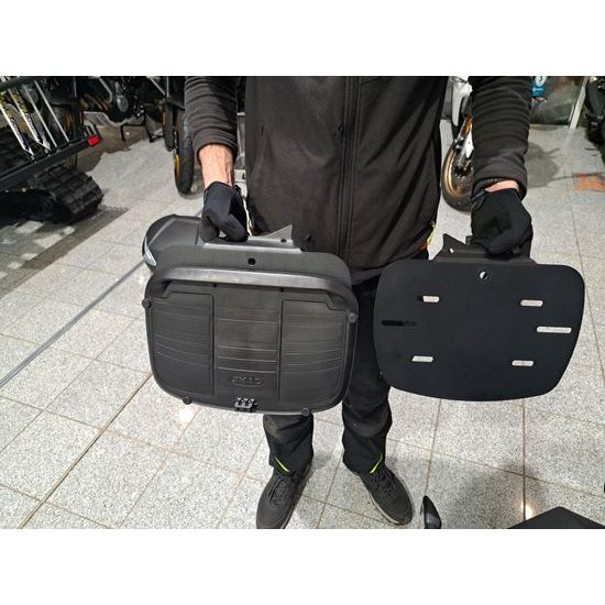 Nosič zadního kufru pro motocykl CFMOTO 650NK Euro 4/5