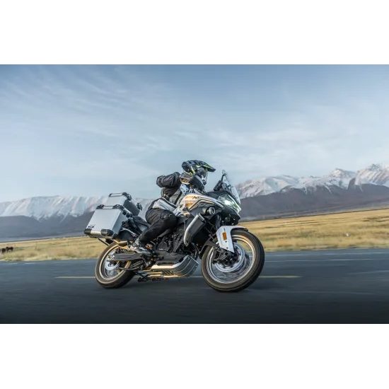 CFMOTO 800MT Explore ES - Nebula White / IHNED K ODBĚRU