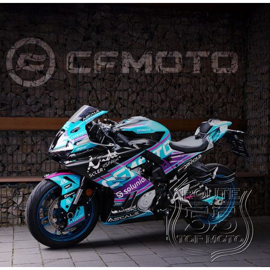CFMOTO 675SR-R - LIMITED EDITION . Limitovaná edice 25 kusů . 3 kusy ihned k odběru na prodejně v Teplicích .