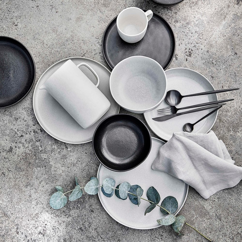 CASA NOVA Sada hlubokých talířů 22,5 cm set 4 ks - černá (obrázek 9)
