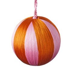 000000001000436068-0