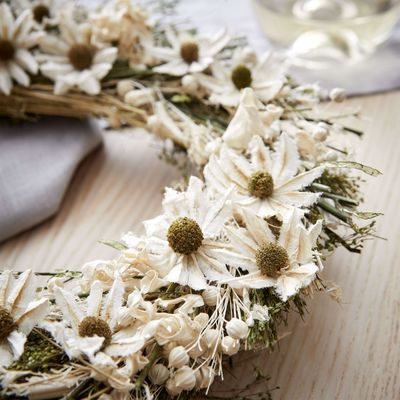 FLOWER MARKET Věnec ze sušených květin 25 cm - bílá