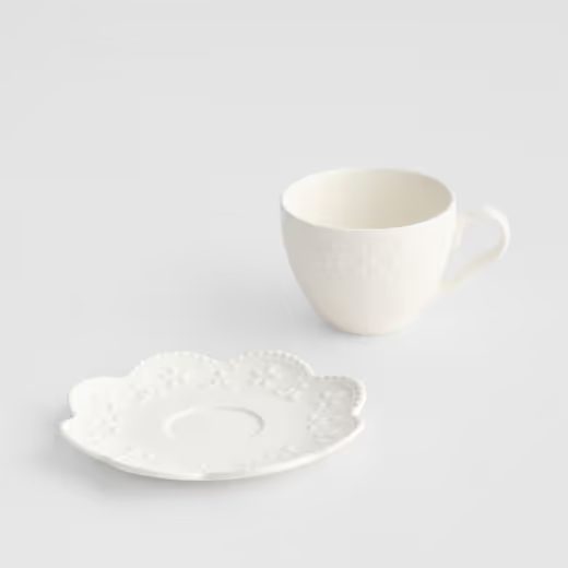 HOME & YOU ŠÁLEK S PODŠÁLKEM KVĚTINOVÁ KRAJKA 180 ML - BÍLÁ