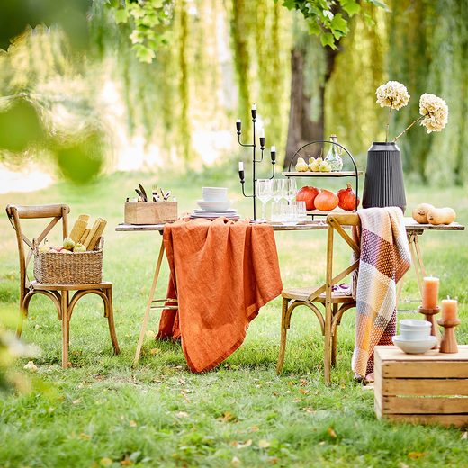 000000001000365708-8