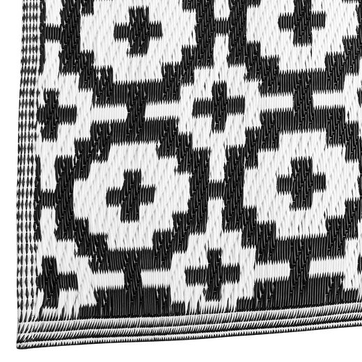 000000001000338241-8