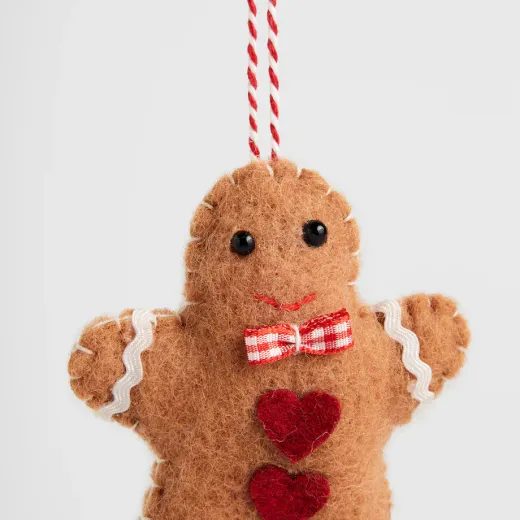 HOME & YOU ZÁVĚSNÁ DEKORACE PERNÍKOVÝ PANÁČEK 10 CM