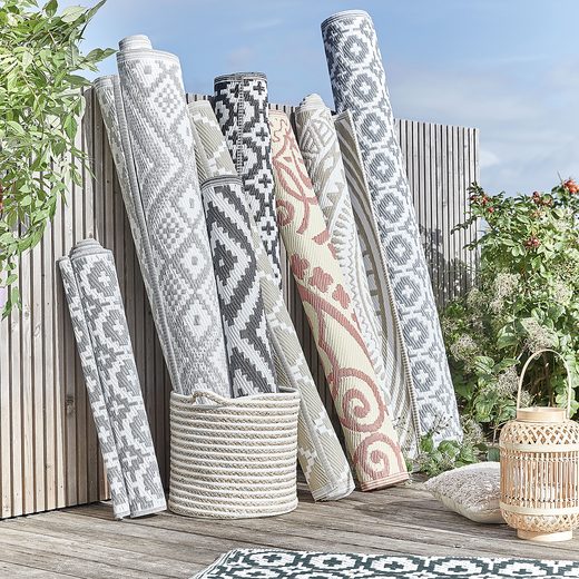 000000001000338242-3