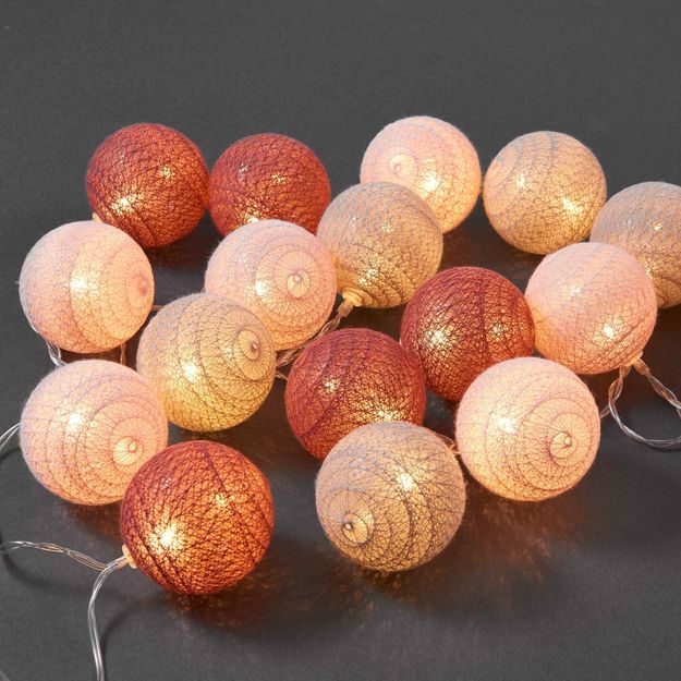 LES BELLES SVĚTELNÝ ŘETĚZ 20 SVĚTEL - ČERVENÁ