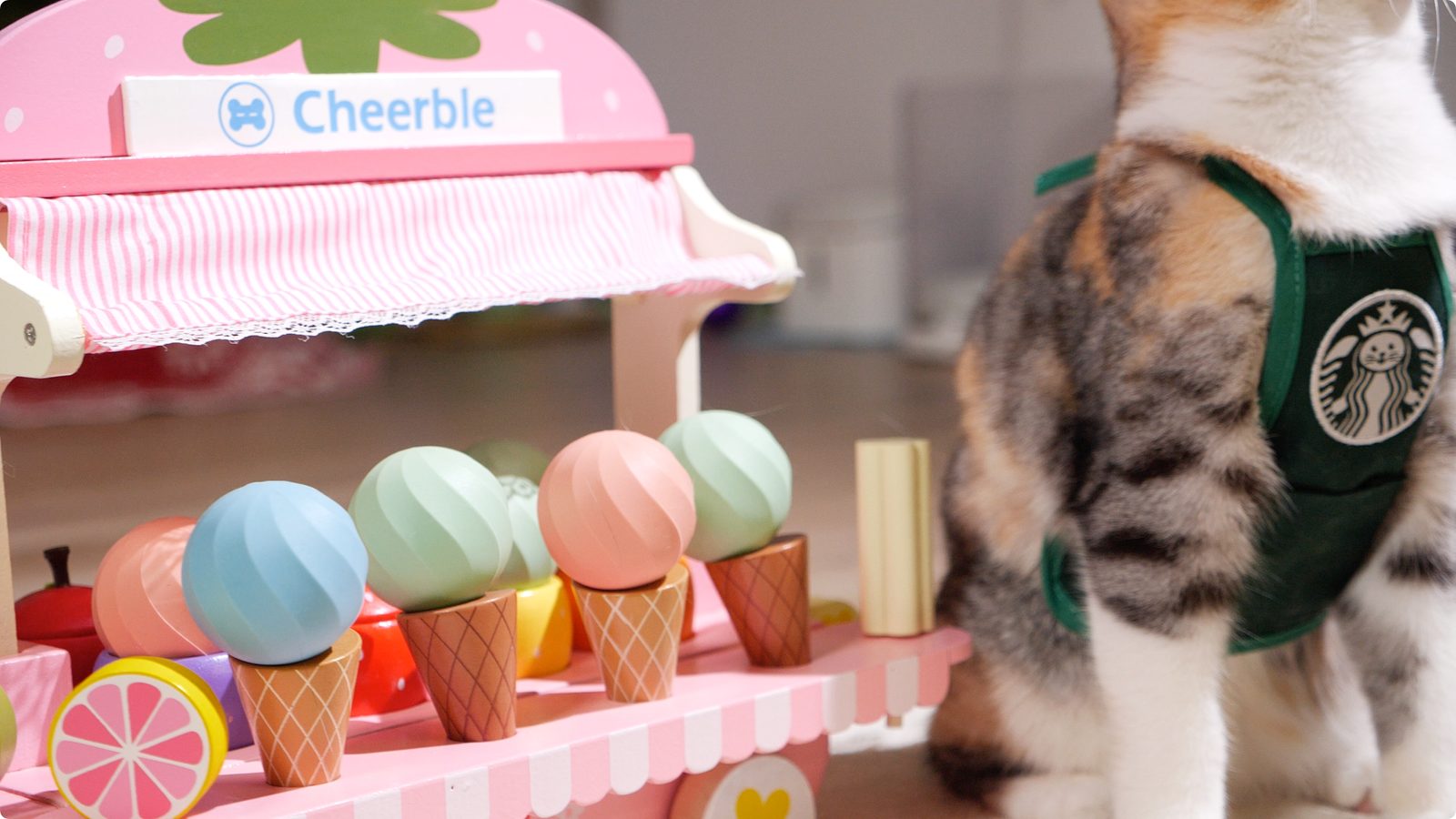 Cheerble Ice Cream moving cat toy - Electronic - Electric-Collars.com