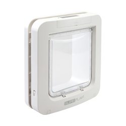 Dog doors SureFlap with microchip