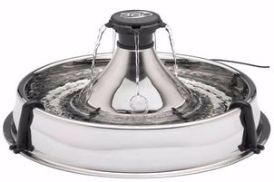 A legjobb itatótálak, itatókutak, adagolók kutyáknak és macskáknak