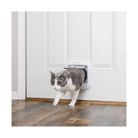 Puerta PetSafe Deluxe para perros y gatos