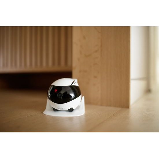 EBO SE Moving Pet Camera