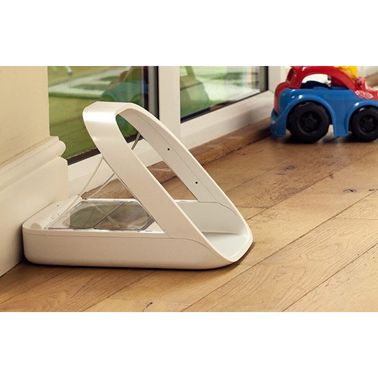 Microchip Pet Feeder Connect resealable microchip bowl