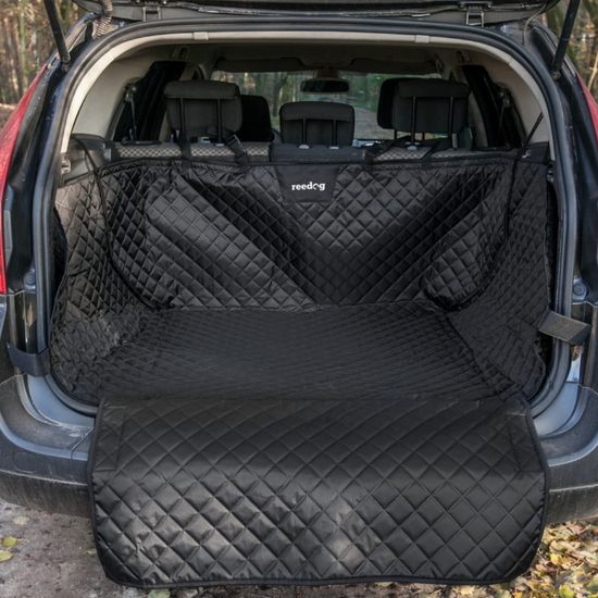 Car trunk cover for dogs - black