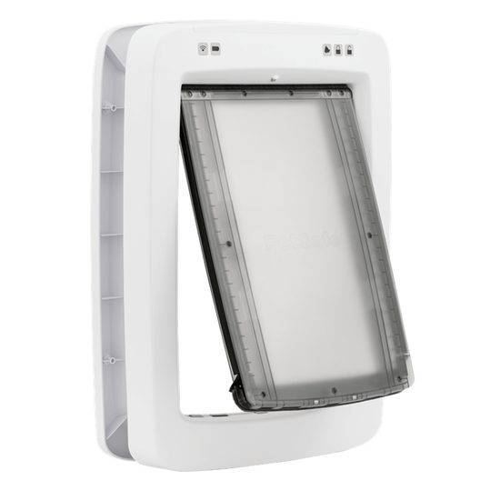 PetSafe® SmartDoor Connected for dogs and cats