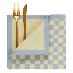 000000001000516774-0