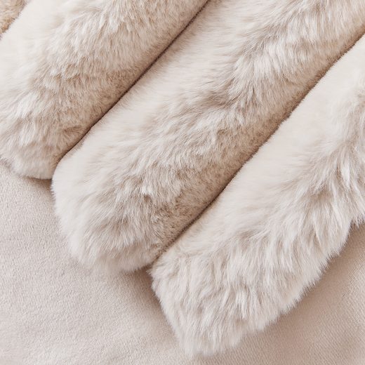 000000001000566824-3