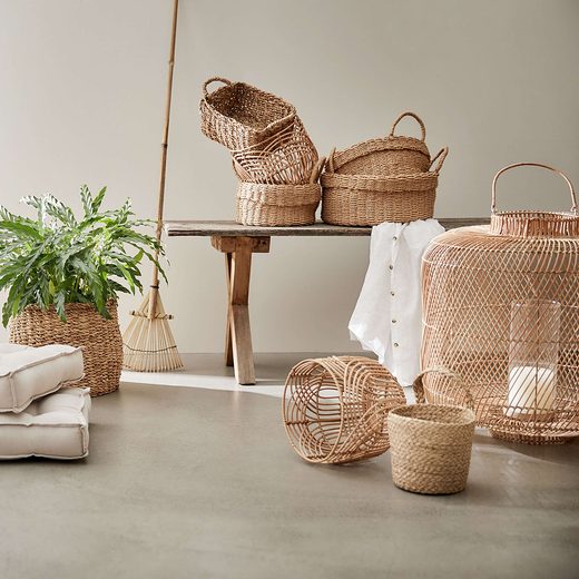 000000001000337979-1