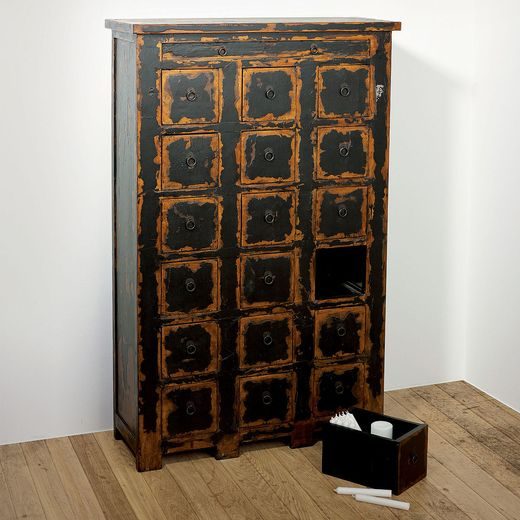 CALCUTTA SZEKRÉNY 19 FIÓKKAL 92X33X147CM