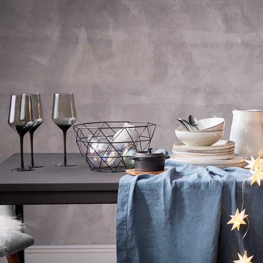 000000001000332746-8