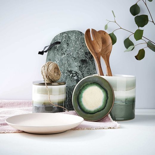 000000001000338238-3