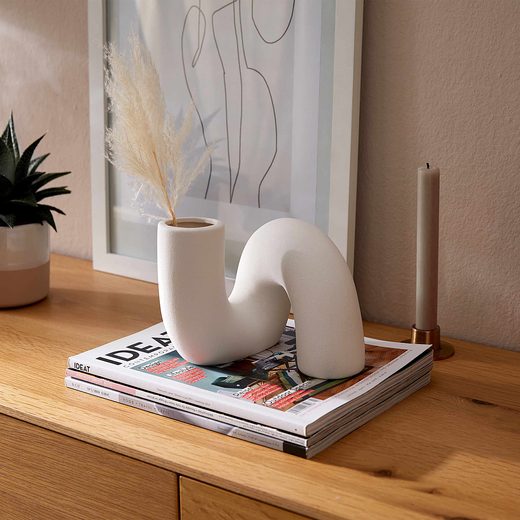 000000001000379977-1