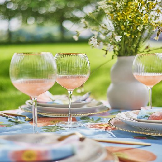 000000001000404248-3