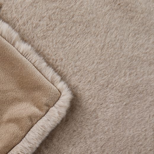 000000001000440626-3