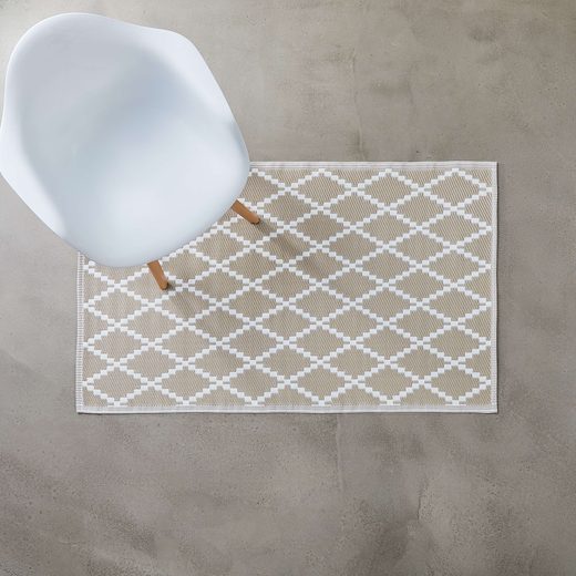 000000001000338258-3