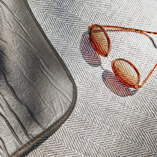 000000001000343696-2