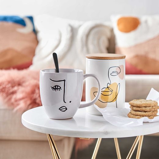 000000001000338704-1