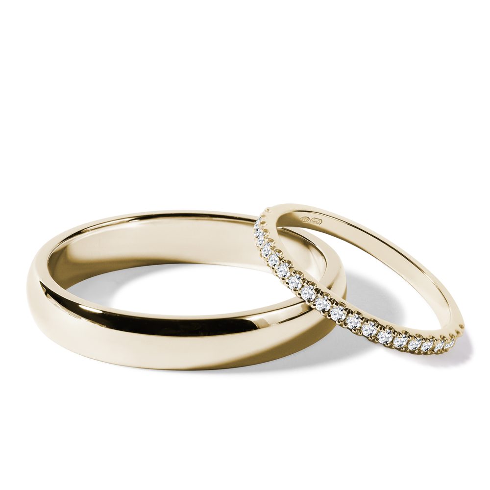 E-shop Half eternity a hladký snubní prsten ve žlutém zlatě