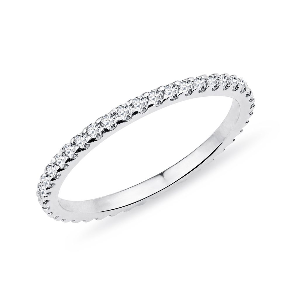 E-shop Diamantový eternity prsten v bílém zlatě