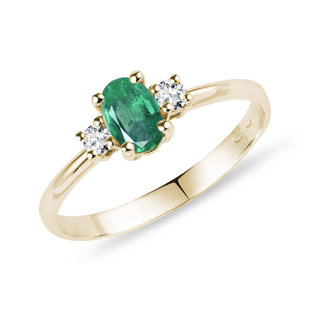 E-shop Smaragdový zlatý prsten s diamanty