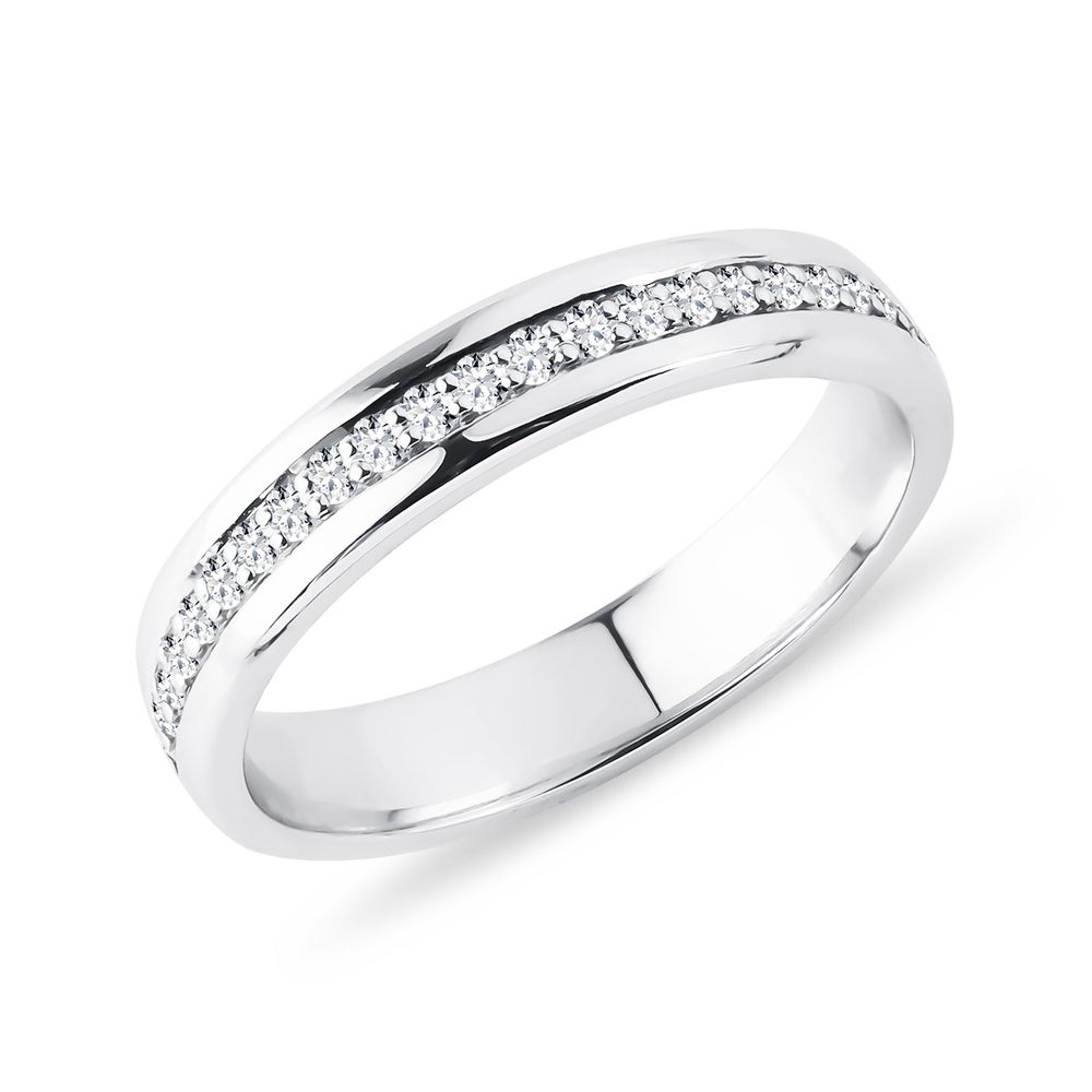 E-shop Snubní prsten eternity s brilianty z bílého 14k zlata